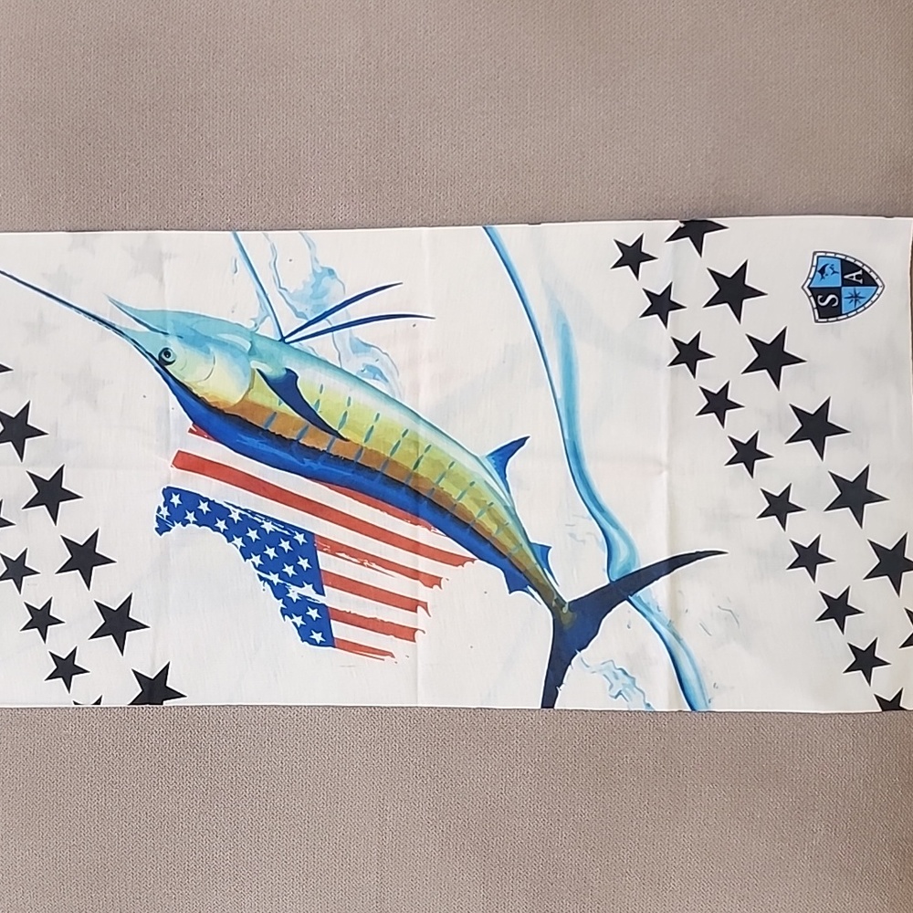NWT SA Co. Buff with American Flag Fin on a Fish